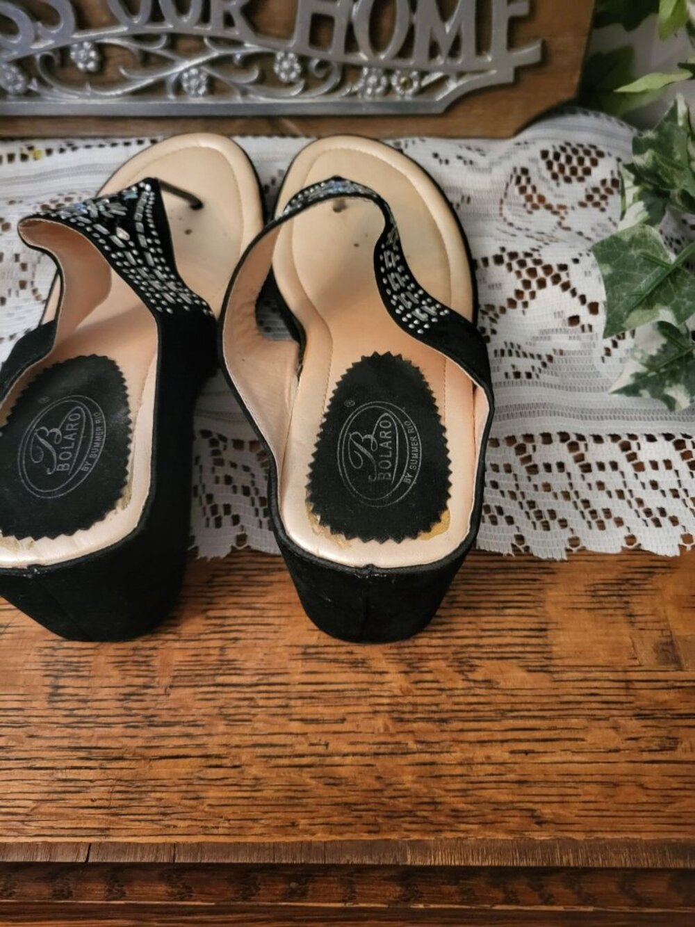 Bolaro Black Velvet Wedge Thong Platform Sandals Jewels 10 Whimsygoth Festival - Picture 3 of 7